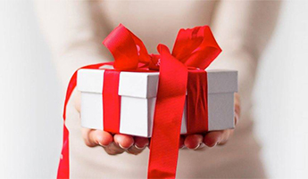 Залиште відгук - отримайте подарунок!